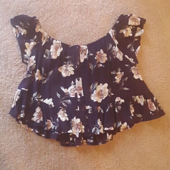 Purple floral off the shoulder top - Picture 1 of 3
